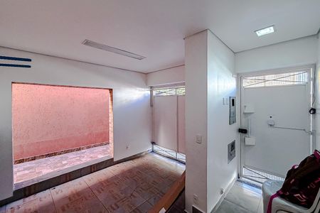 Casa à venda com 253m², 3 quartos e sem vagaGaragem