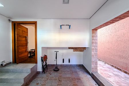 Casa à venda com 253m², 3 quartos e sem vagaGaragem