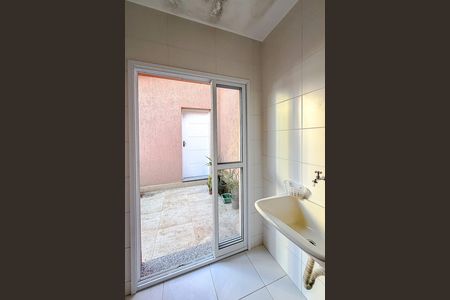 Casa à venda com 253m², 3 quartos e sem vagaÁrea de Serviço (Casa 2)