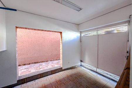 Garagem de casa à venda com 3 quartos, 253m² em Vila Mariana, São Paulo