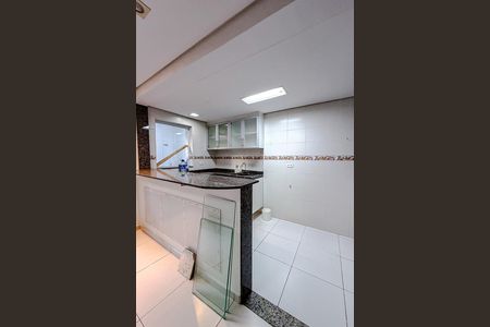Casa à venda com 253m², 3 quartos e sem vagaCozinha (Casa 2)