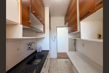 Cozinha de apartamento à venda com 2 quartos, 48m² em Vila Nambi, Jundiaí