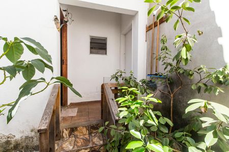 Casa à venda com 125m², 1 quarto e 2 vagas Casa à venda com 125m², 1 quarto e 2 vagasQuintal