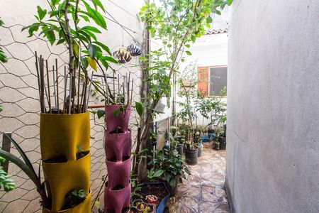 Casa à venda com 125m², 1 quarto e 2 vagas Casa à venda com 125m², 1 quarto e 2 vagasCorredor