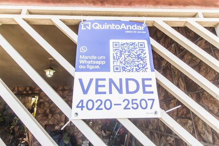 Casa à venda com 125m², 1 quarto e 2 vagas Casa à venda com 125m², 1 quarto e 2 vagasVista da Rua