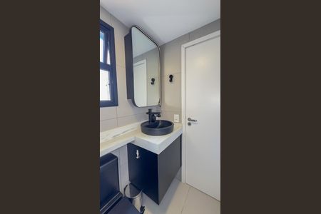Banheiro de kitnet/studio à venda com 1 quarto, 31m² em Santo Amaro, São Paulo