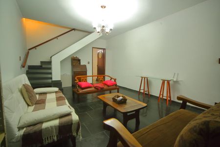Casa para alugar com 2 quartos, 182m² em Jardim Atlantico, São Bernardo do Campo