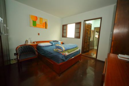 Casa para alugar com 182m², 2 quartos e 1 vagaSuíte 