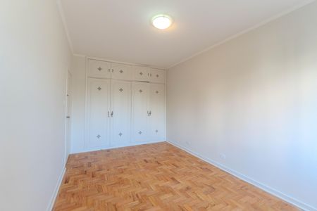 Apartamento para alugar com 130m², 3 quartos e 1 vaga Apartamento para alugar com 130m², 3 quartos e 1 vagaQuarto 1