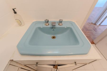 Apartamento para alugar com 130m², 3 quartos e 1 vaga Apartamento para alugar com 130m², 3 quartos e 1 vagaBanheiro