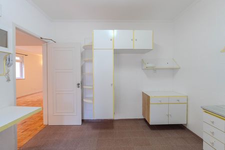 Apartamento para alugar com 130m², 3 quartos e 1 vaga Apartamento para alugar com 130m², 3 quartos e 1 vagaCozinha