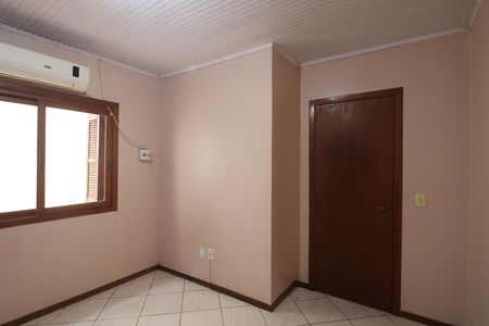 Quarto 1 de casa para alugar com 2 quartos, 80m² em São José, Canoas