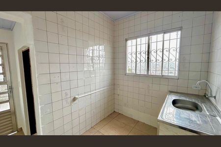 Casa para alugar com 55m², 1 quarto e sem vaga Casa para alugar com 55m², 1 quarto e sem vagaCozinha