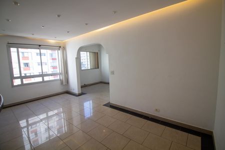 Apartamento para alugar com 78m², 1 quarto e 1 vaga Apartamento para alugar com 78m², 1 quarto e 1 vagaSala