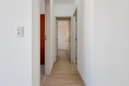 Apartamento à venda com 54m², 2 quartos e 1 vaga Apartamento à venda com 54m², 2 quartos e 1 vagaCorredor