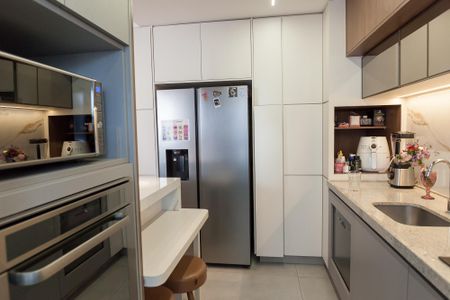 Apartamento à venda com 88m², 3 quartos e 2 vagas Apartamento à venda com 88m², 3 quartos e 2 vagasCozinha