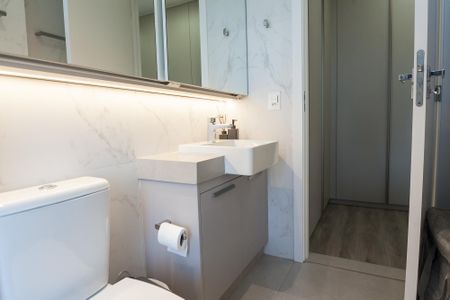 Apartamento à venda com 88m², 3 quartos e 2 vagas Apartamento à venda com 88m², 3 quartos e 2 vagasBanheiro suite