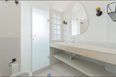 Casa para alugar com 120m², 3 quartos e 1 vaga Casa para alugar com 120m², 3 quartos e 1 vagaBanheiro 1