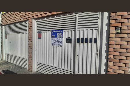 Casa para alugar com 250m², 5 quartos e 3 vagas