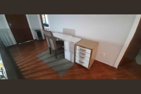 Casa para alugar com 250m², 5 quartos e 3 vagas
