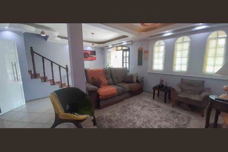 Casa para alugar com 250m², 5 quartos e 3 vagas