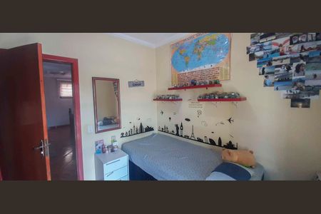 Casa para alugar com 250m², 5 quartos e 3 vagas