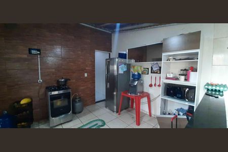 Casa para alugar com 250m², 5 quartos e 3 vagas
