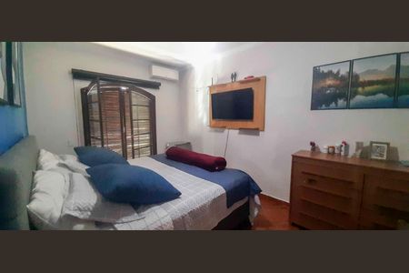 Casa para alugar com 250m², 5 quartos e 3 vagas Casa para alugar com 250m², 5 quartos e 3 vagasCasa 1 - Suíte