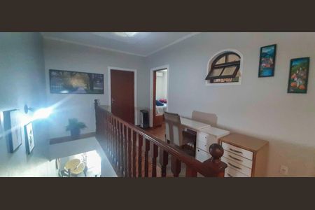 Casa para alugar com 250m², 5 quartos e 3 vagas