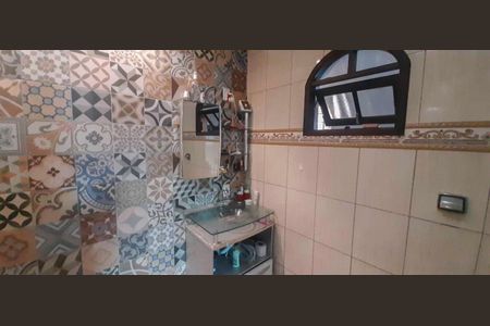 Casa para alugar com 250m², 5 quartos e 3 vagas Casa para alugar com 250m², 5 quartos e 3 vagasCasa 1 - Banheiro da Suíte