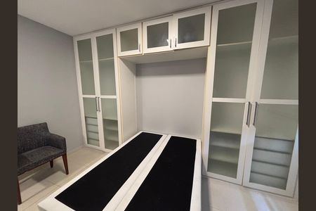 Quarto 1 de apartamento para alugar com 2 quartos, 72m² em Recreio dos Bandeirantes, Rio de Janeiro