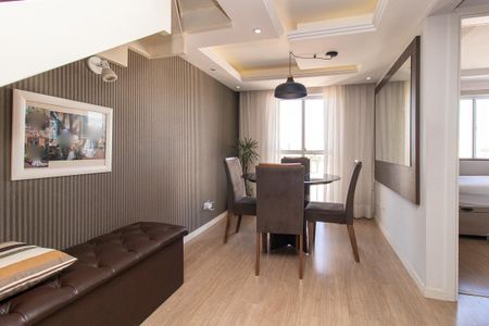 Sala de apartamento à venda com 2 quartos, 120m² em Capão Raso, Curitiba
