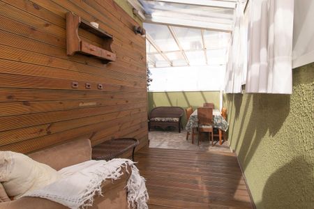 Apartamento à venda com 120m², 2 quartos e 2 vagas Apartamento à venda com 120m², 2 quartos e 2 vagasÁrea comum