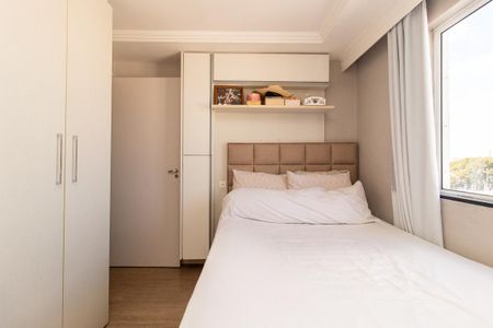 Apartamento à venda com 120m², 2 quartos e 2 vagas Apartamento à venda com 120m², 2 quartos e 2 vagasQuarto 1