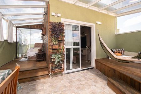 Área comum de apartamento à venda com 2 quartos, 120m² em Capão Raso, Curitiba