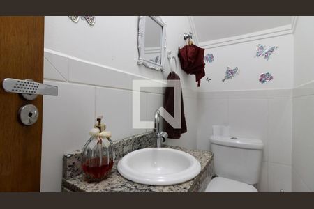 Casa de condomínio para alugar com 131m², 3 quartos e 3 vagas Casa de condomínio para alugar com 131m², 3 quartos e 3 vagasBanheiro