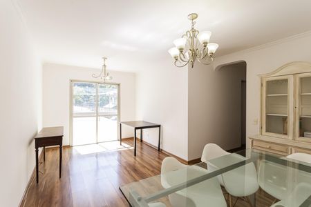 Apartamento para alugar com 3 quartos, 79m² em Vila Olímpia, São Paulo