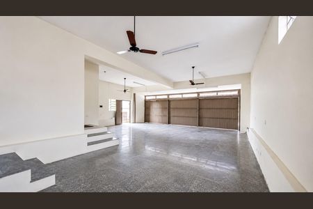 Área comum de casa para alugar com 4 quartos, 486m² em Partenon, Porto Alegre