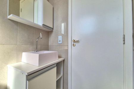 Banheiro de apartamento para alugar com 2 quartos, 43m² em Jardim Ibirapuera, Campinas