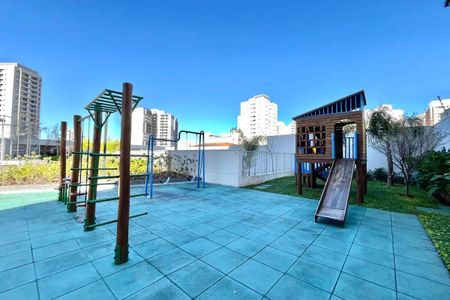 Apartamento à venda com 123m², 3 quartos e 2 vagasÁrea comum - Playground