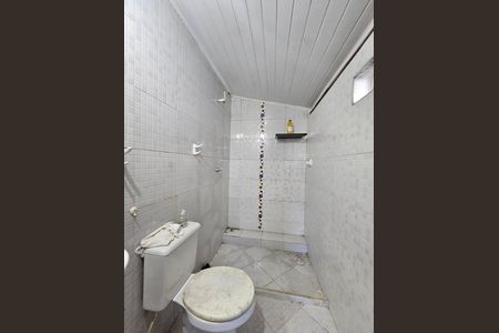Casa para alugar com 300m², 8 quartos e 2 vagas Casa para alugar com 300m², 8 quartos e 2 vagasBanheiro 2