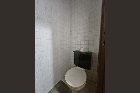 Casa para alugar com 300m², 8 quartos e 2 vagas Casa para alugar com 300m², 8 quartos e 2 vagasLavabo