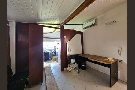 Casa para alugar com 300m², 8 quartos e 2 vagas Casa para alugar com 300m², 8 quartos e 2 vagasquarto 1