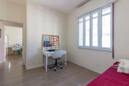 Quarto 2 de apartamento para alugar com 2 quartos, 68m² em Pinheiros, São Paulo