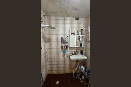 Casa à venda com 125m², 3 quartos e 1 vaga Casa à venda com 125m², 3 quartos e 1 vagaBanheiro