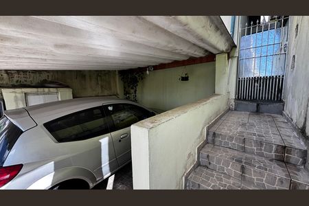 Garagem de casa à venda com 3 quartos, 125m² em Jardim Utinga, Santo André