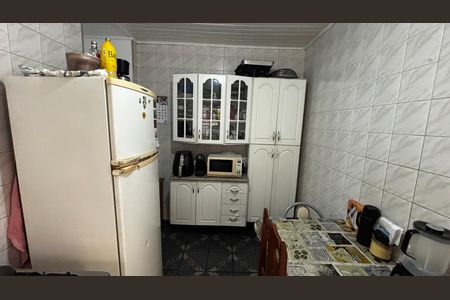 Casa à venda com 125m², 3 quartos e 1 vaga Casa à venda com 125m², 3 quartos e 1 vagaCozinha