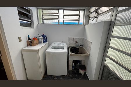 Casa à venda com 125m², 3 quartos e 1 vaga Casa à venda com 125m², 3 quartos e 1 vagaÁrea de Serviço