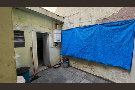 Casa à venda com 125m², 3 quartos e 1 vaga Casa à venda com 125m², 3 quartos e 1 vagaQuintal