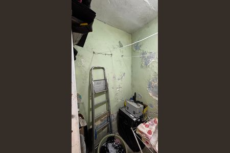 Casa à venda com 125m², 3 quartos e 1 vaga Casa à venda com 125m², 3 quartos e 1 vagaQuintal - Quarto de Apoio